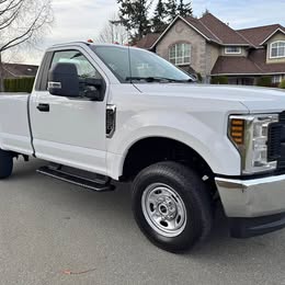 Ford F-250 Super Duty Regular Cab Pickup Truck