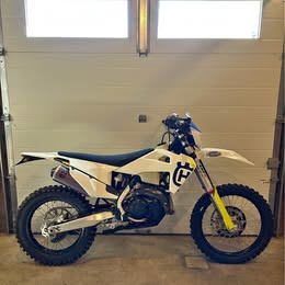 Husqvarna FE 350 Enduro Dirt Bike